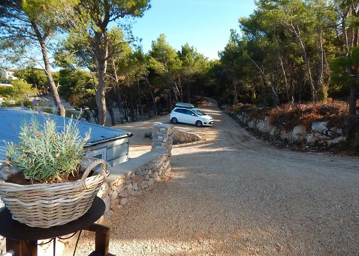 Mobile House On Drage *